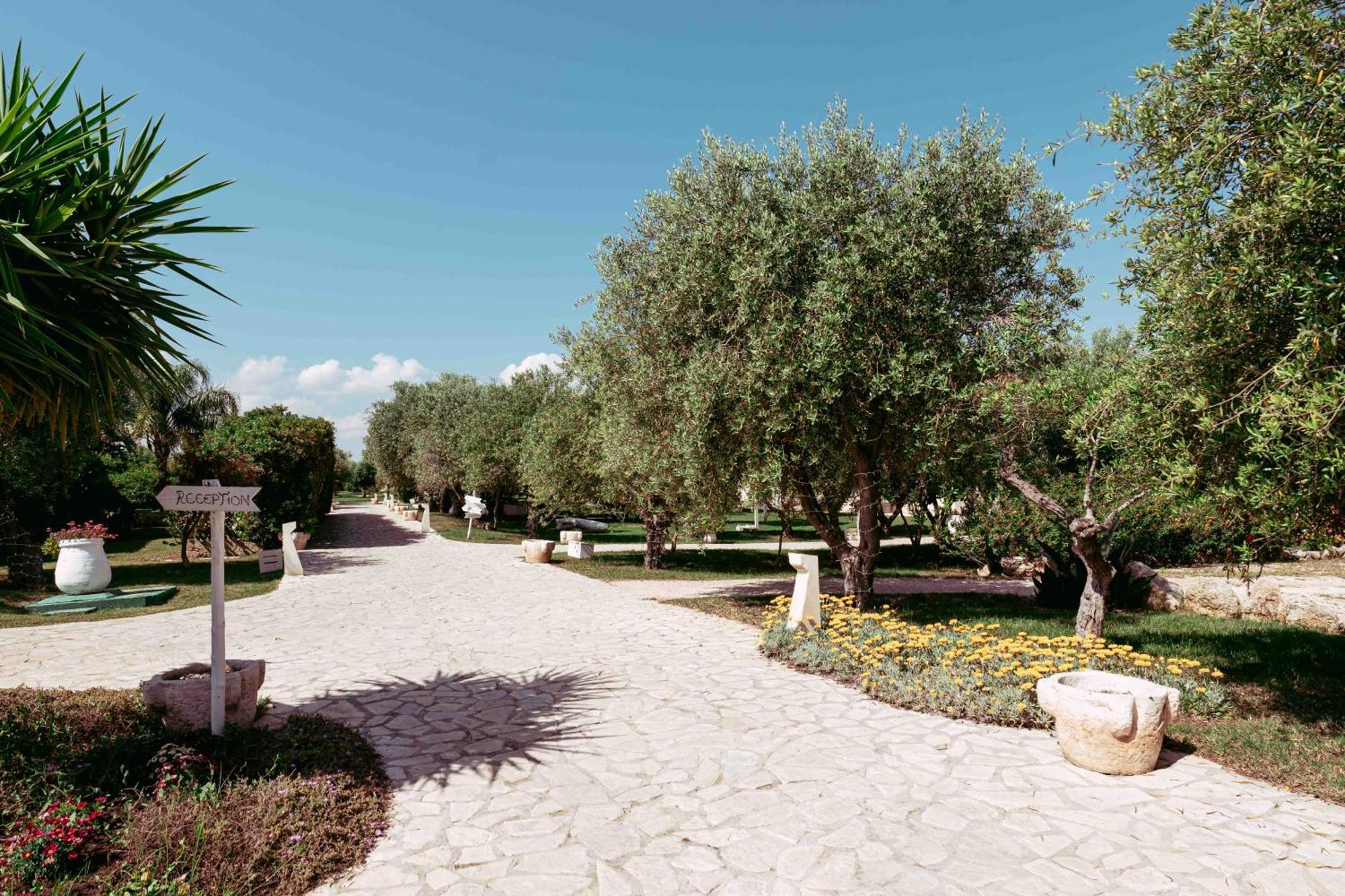 Casale Del Murgese Country Resort Savelletri Eksteriør bilde